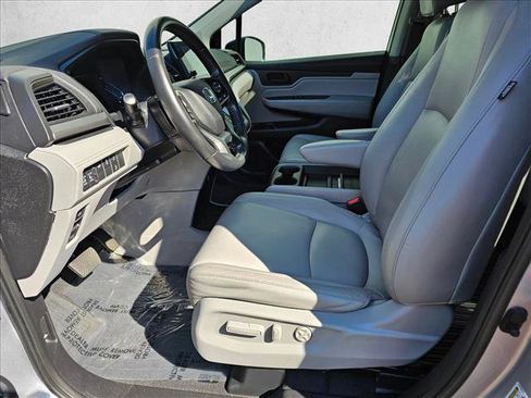 Used 2018 Honda Odyssey EX-L image 21