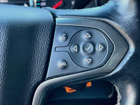 Used 2019 Chevrolet Tahoe LS w/ Enhanced Driver Alert Package RWD image 19