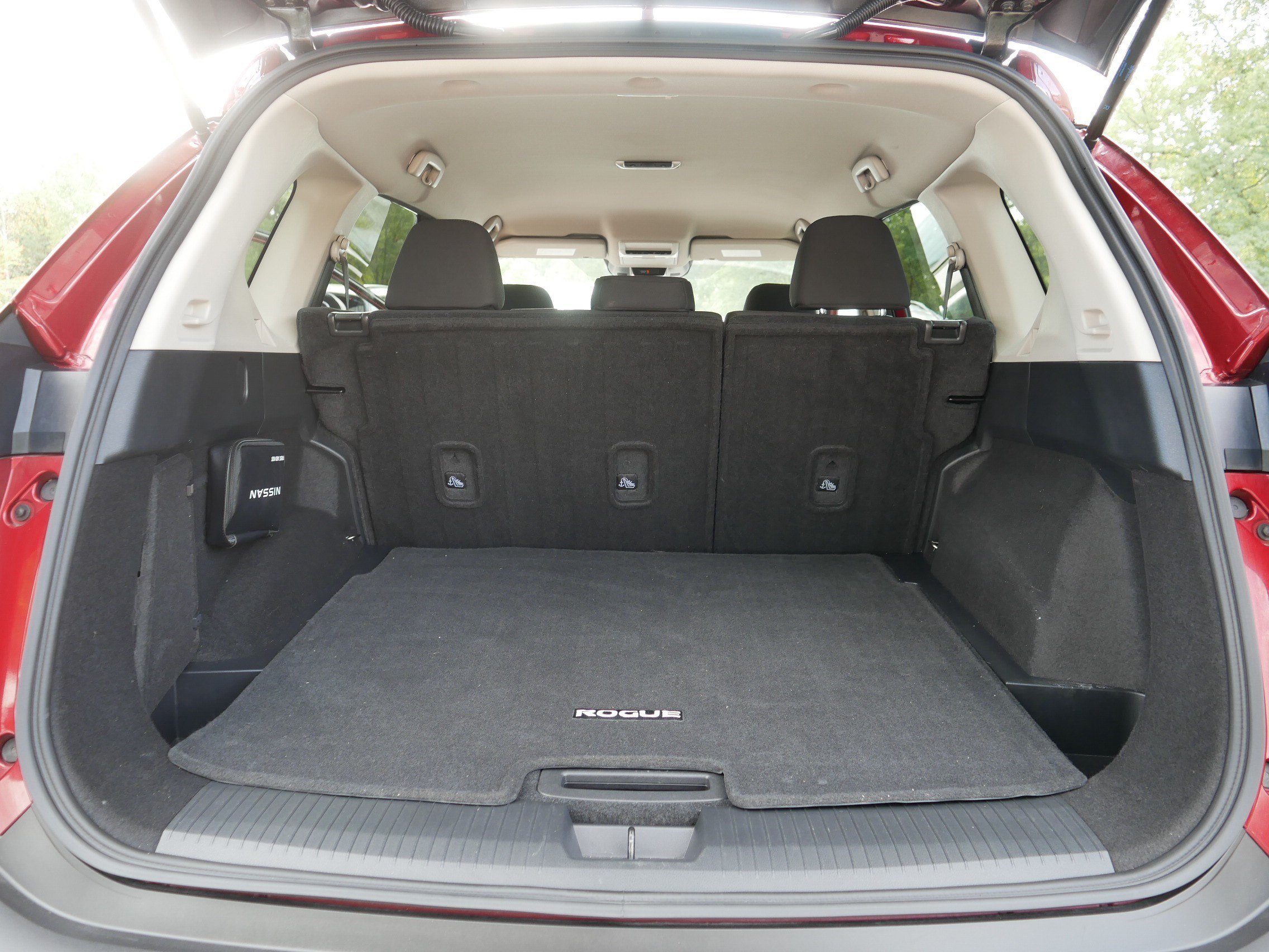 Certified 2023 Nissan Rogue S AWD/4WD image 18