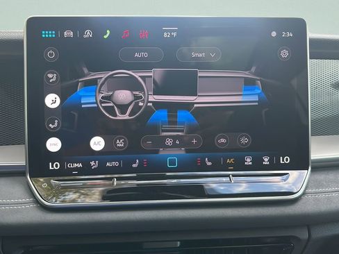 New 2026 Volkswagen Tiguan SE R-Line FWD image 21