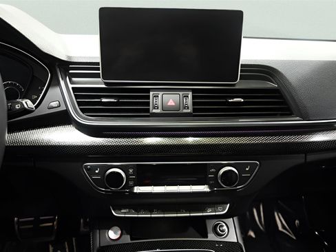 Used 2018 Audi SQ5 Prestige image 24