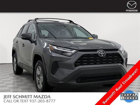 Used 2022 Toyota RAV4 XLE image 1