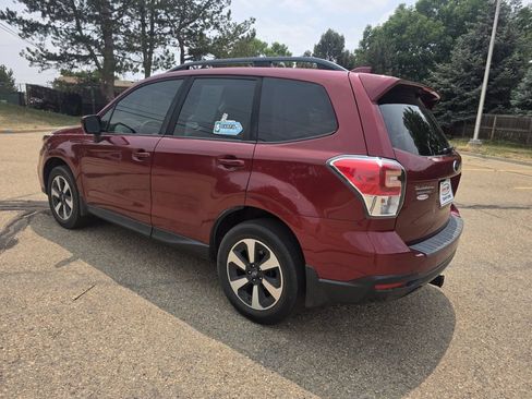 Used 2018 Subaru Forester 2.5i Premium w/ All-Weather Package AWD/4WD image 3