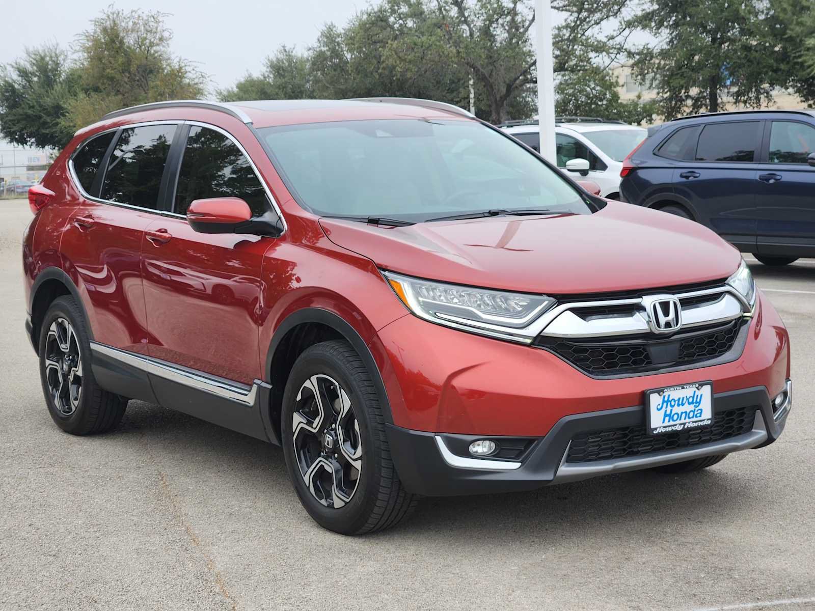 Certified 2019 Honda CR-V Touring image 3