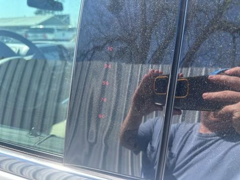 Used 2019 Ford Expedition XLT w/ Equipment Group 202A image 12