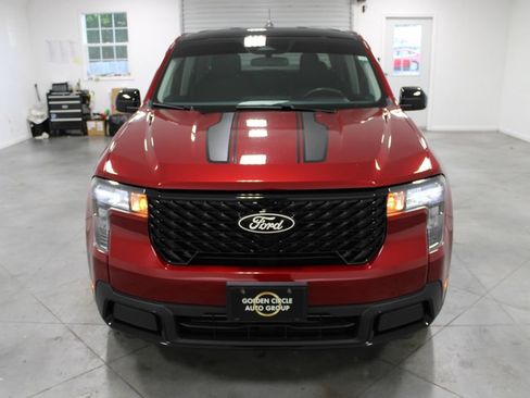 Used 2025 Ford Maverick XLT w/ XLT Luxury Package AWD/4WD image 3