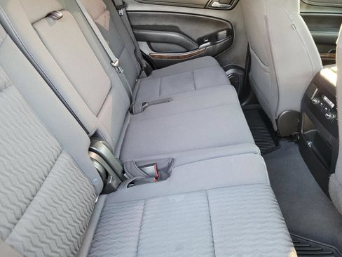 Used 2019 Chevrolet Tahoe LS w/ Enhanced Driver Alert Package AWD/4WD image 12