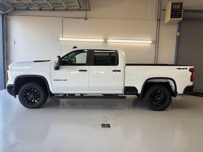 Used 2026 Chevrolet Silverado 2500 Custom w/ Custom Value Package