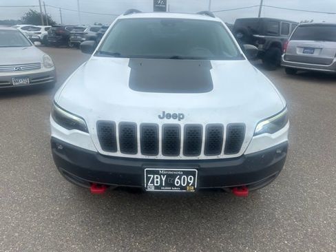 Used 2019 Jeep Cherokee Trailhawk AWD/4WD image 8