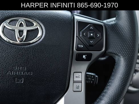 Used 2020 Toyota 4Runner SR5 Premium w/ Moonroof Package AWD/4WD image 60