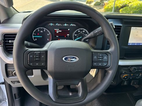 New 2026 Ford F250 4x4 Regular Cab Super Duty image 14