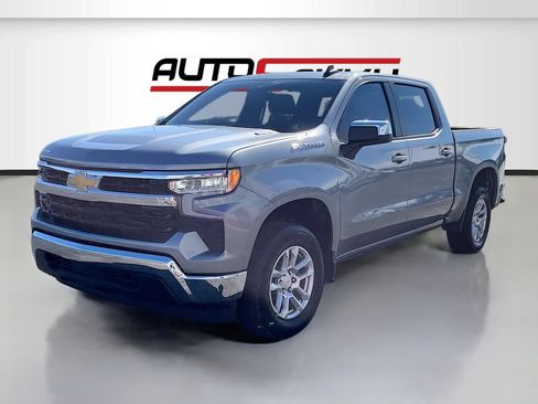 Used 2025 Chevrolet Silverado 1500 LT AWD/4WD image 3