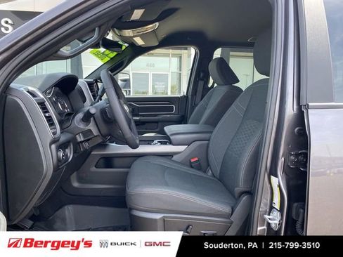 Used 2025 RAM 3500 Big Horn AWD/4WD image 22