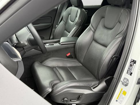 Used 2021 Volvo XC60 T5 Inscription w/ Advanced Package AWD/4WD image 18