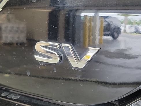 Used 2022 Nissan Kicks SV FWD image 7