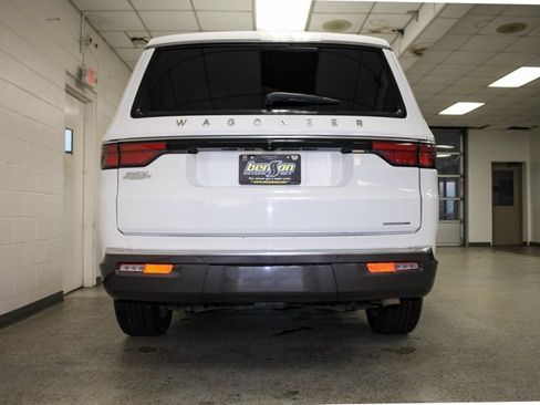 Used 2022 Jeep Wagoneer Series II image 4