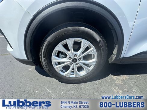 Used 2025 Ford Escape Active FWD image 10