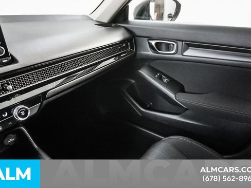 Used 2025 Honda Civic LX image 32