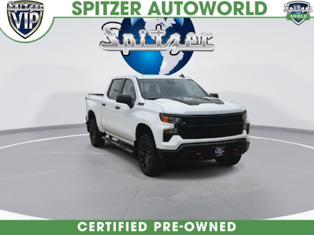 Used 2023 Chevrolet Silverado 1500 Custom Trail Boss w/ LPO, Dark Essentials Package AWD/4WD image 5