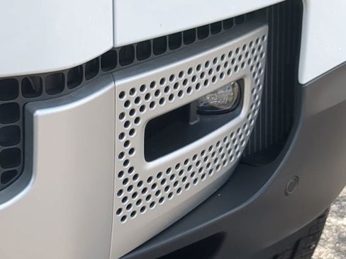 Certified 2025 Land Rover Defender 110 S AWD/4WD image 11