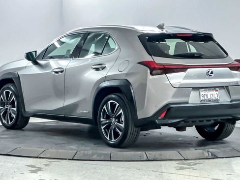 Used 2022 Lexus UX 250h image 6