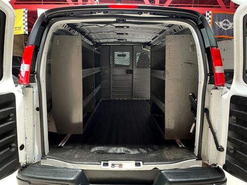 Used 2019 Chevrolet Express 2500 w/ Driver Convenience Package RWD image 25