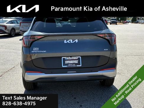 New 2026 Kia Sportage LX image 5