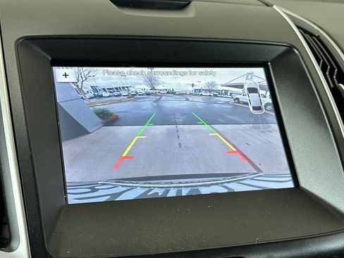 Used 2019 Ford Edge SEL w/ Equipment Group 201A image 22