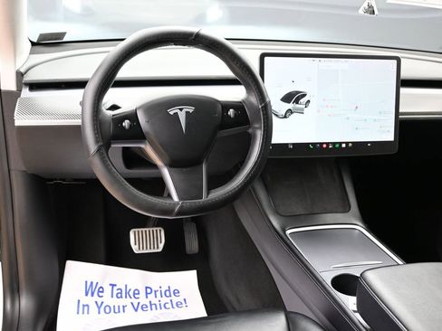 Used 2021 Tesla Model Y Long Range AWD/4WD image 35