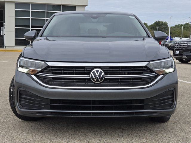 Used 2024 Volkswagen Jetta S FWD image 2