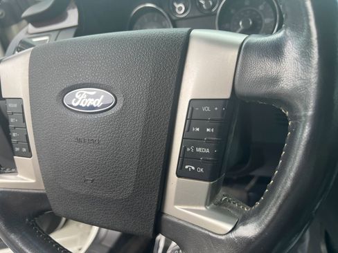Used 2012 Ford Flex SEL image 17