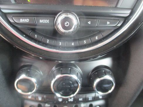 Used 2016 MINI Cooper S FWD image 25