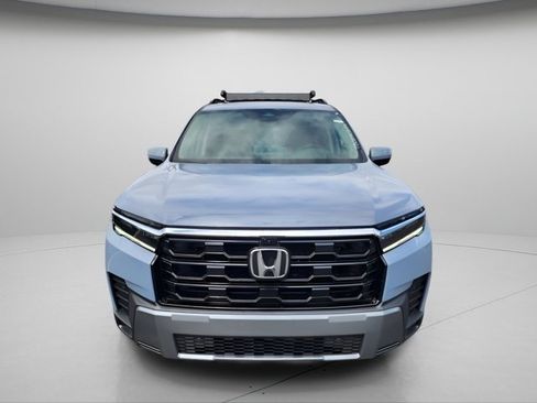 New 2026 Honda Pilot Elite image 2