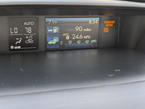 Used 2015 Subaru Forester 2.5i Touring w/ Eyesight & Navigation System image 11