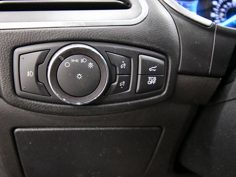 Used 2019 Ford Edge Titanium w/ Canadian Touring Package image 20