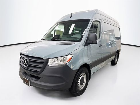 New 2025 Mercedes-Benz Sprinter 2500 image 3