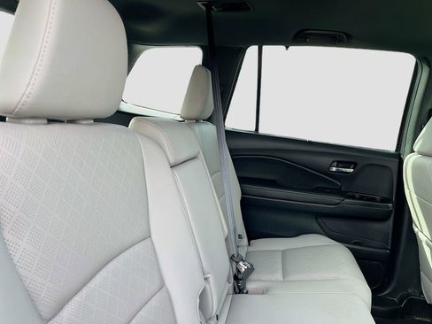 Used 2019 Honda Passport EX-L image 26