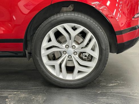 Used 2022 Land Rover Range Rover Evoque R-Dynamic S AWD/4WD image 17