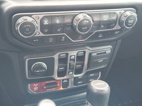 Used 2021 Jeep Gladiator Mojave image 21