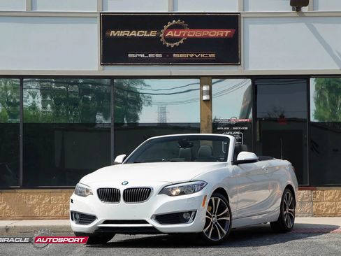 Used 2017 BMW 230i xDrive Convertible AWD/4WD image 1