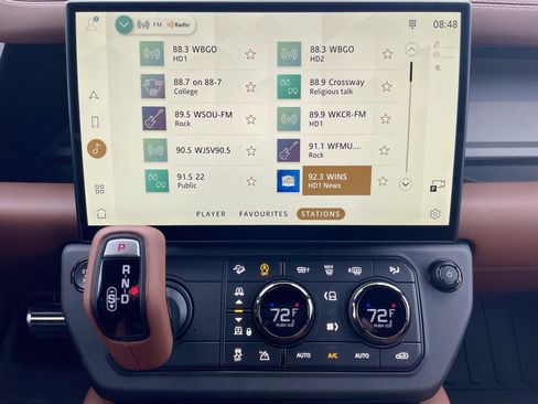 New 2026 Land Rover Defender 110 OCTA AWD/4WD image 29