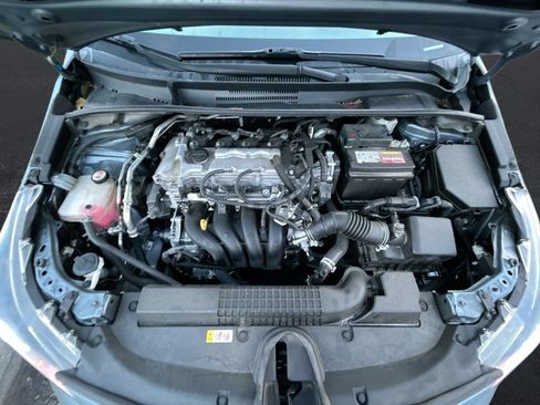 Used 2022 Toyota Corolla LE FWD image 30