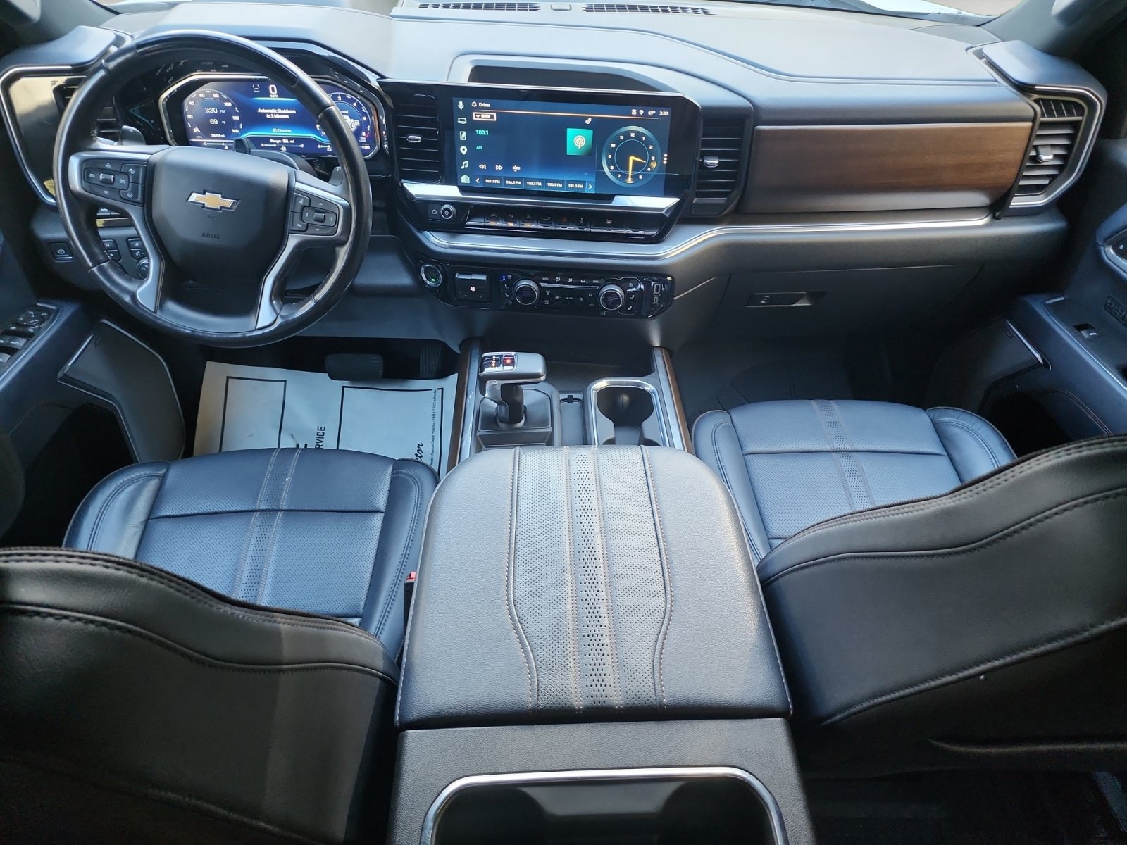 Used 2023 Chevrolet Silverado 1500 High Country AWD/4WD image 10