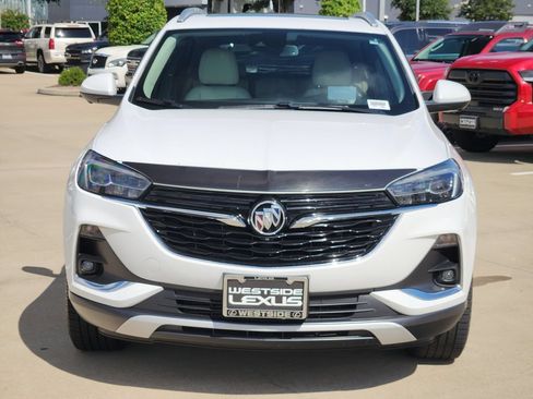 Used 2022 Buick Encore GX Essence w/ Advanced Technology Package FWD image 2