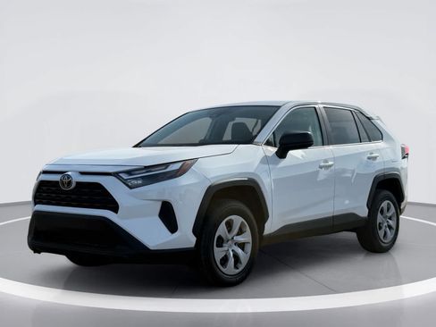 Used 2023 Toyota RAV4 LE AWD/4WD image 2