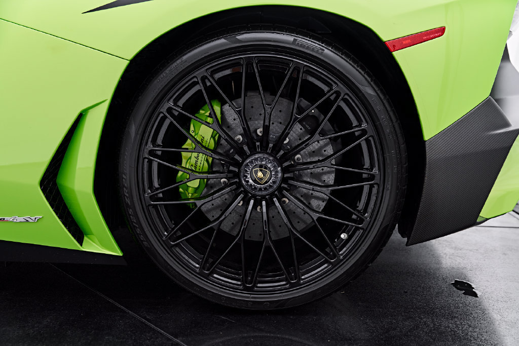 Used 2016 Lamborghini Aventador LP 750-4 Superveloce AWD/4WD image 54