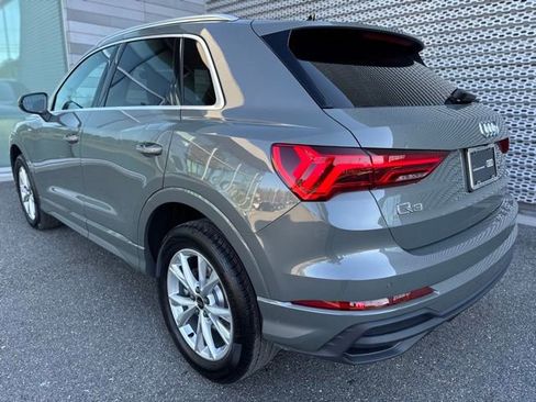 Certified 2025 Audi Q3 2.0T Premium w/ Convenience Package image 3