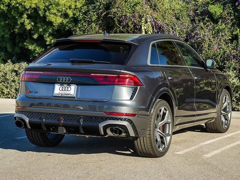 New 2026 Audi RS Q8 performance image 4