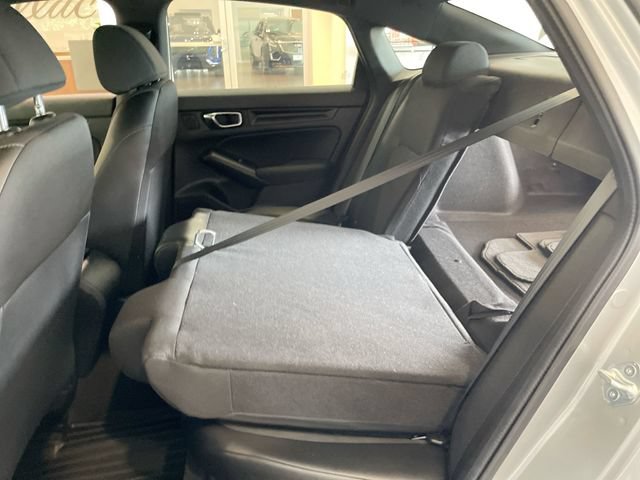 Used 2025 Honda Civic Sport image 13