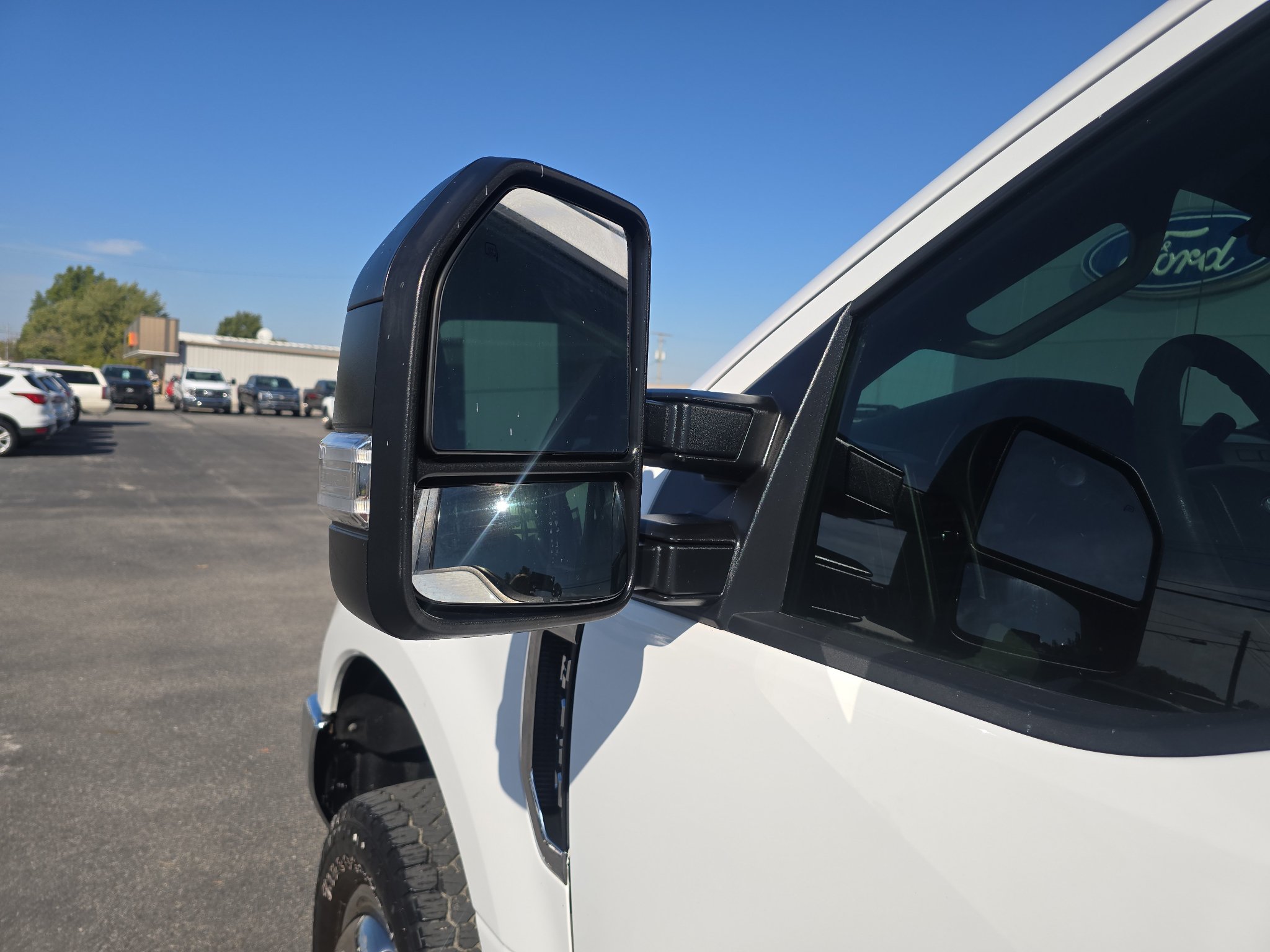 Used 2017 Ford F350 XL w/ Power Equipment Group AWD/4WD image 13